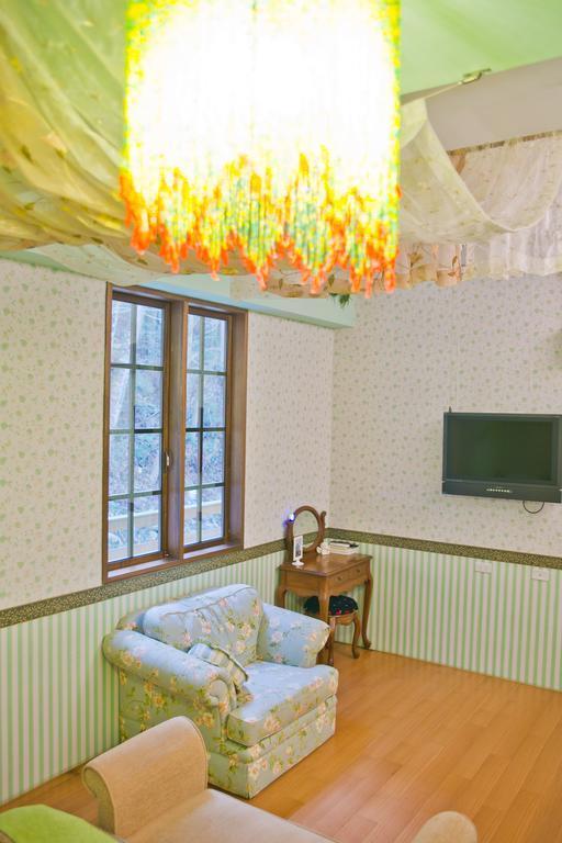 Maison-Philo Homestay B & B Sanyi Buitenkant foto